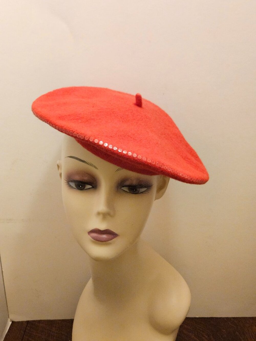 Vintage Lola 100% Wool Classic Red French Beret. One Size